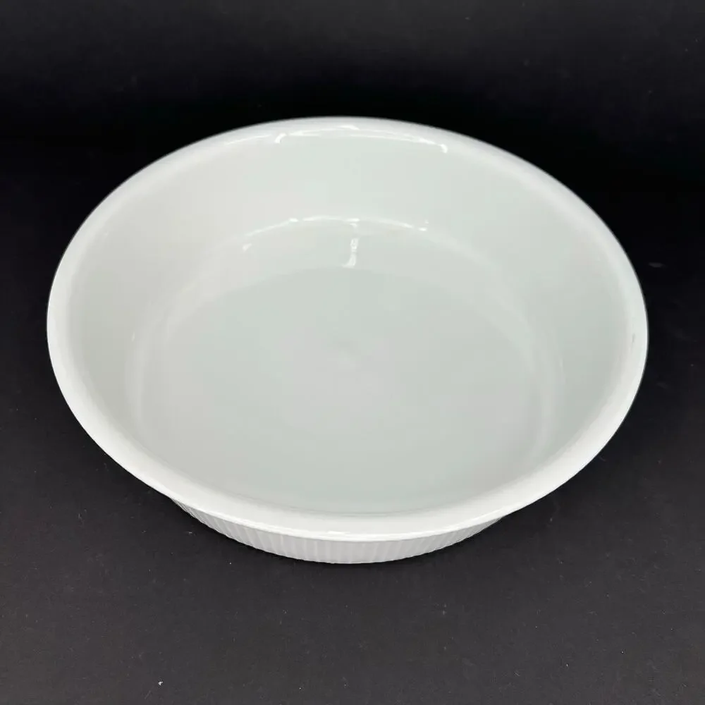 Pillivuyt white ceramic pie quiche baking dish fluted exterior ribbing.